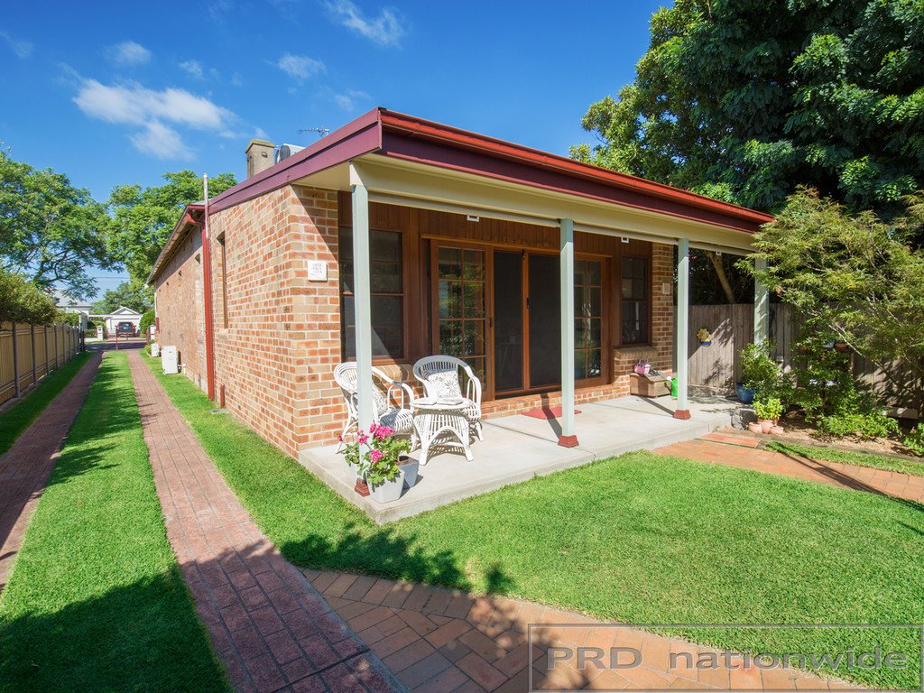 20 Allan Street LORN 13