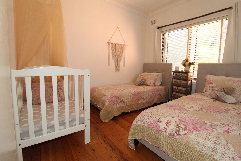 20 Alpha Avenue ROSELANDS 7