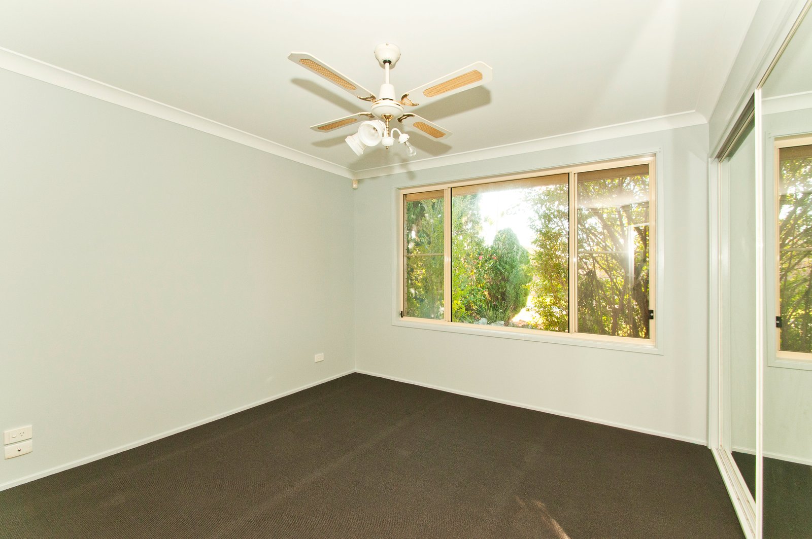 20 Amanda Place HORSLEY 5