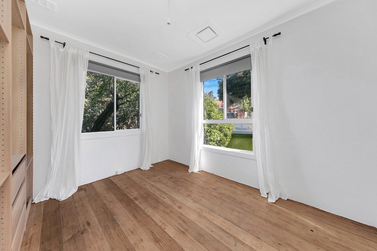 Real Estate and Property in 20 Ambon Street, Preston, VIC