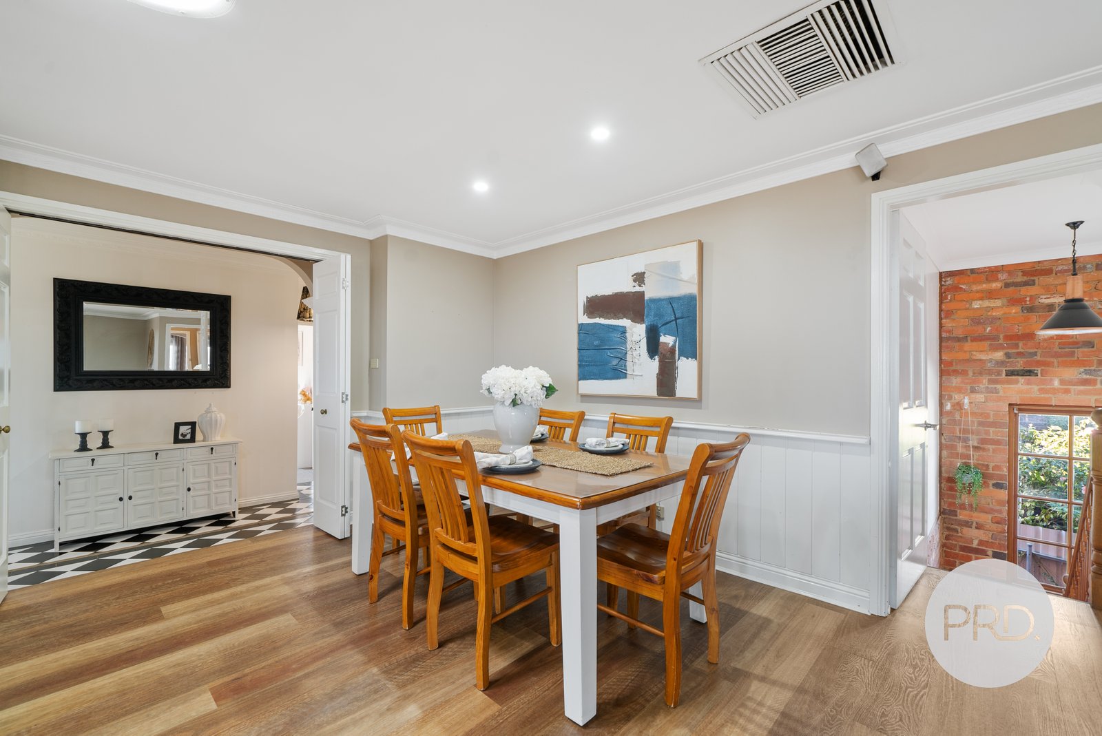 20 Amsterdam Crescent TOLLAND 5