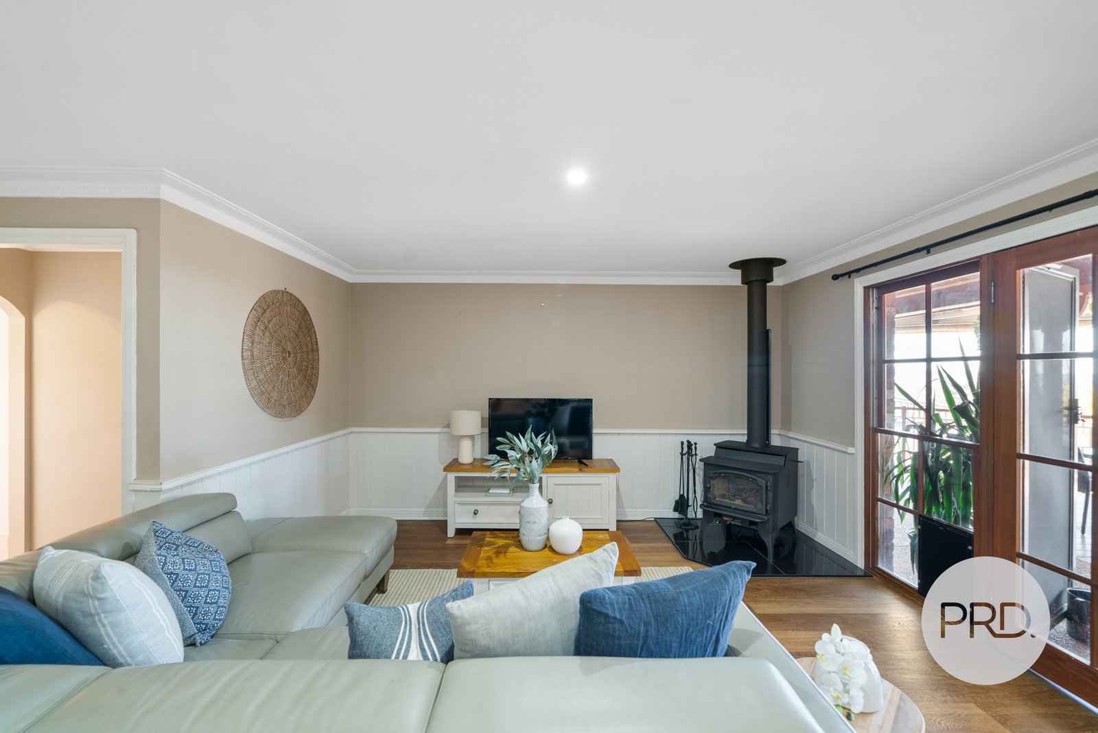 20 Amsterdam Crescent TOLLAND 6