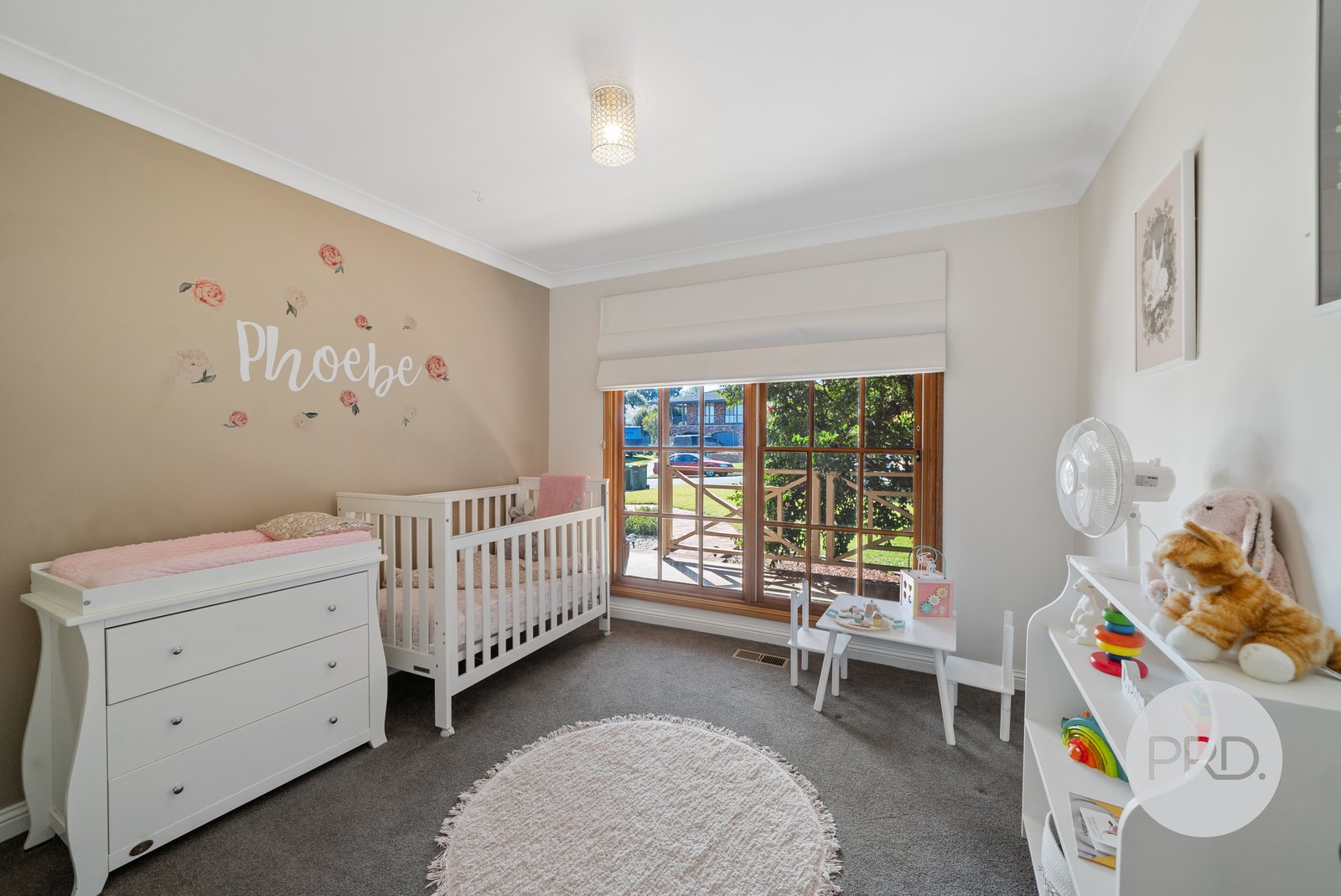 20 Amsterdam Crescent TOLLAND 9