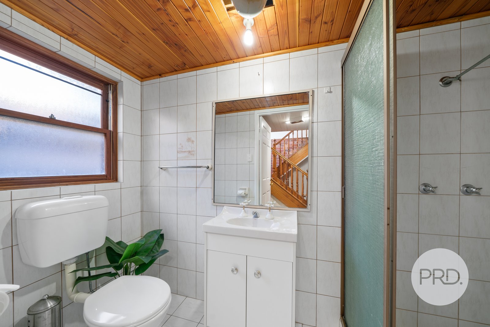 20 Amsterdam Crescent TOLLAND 14