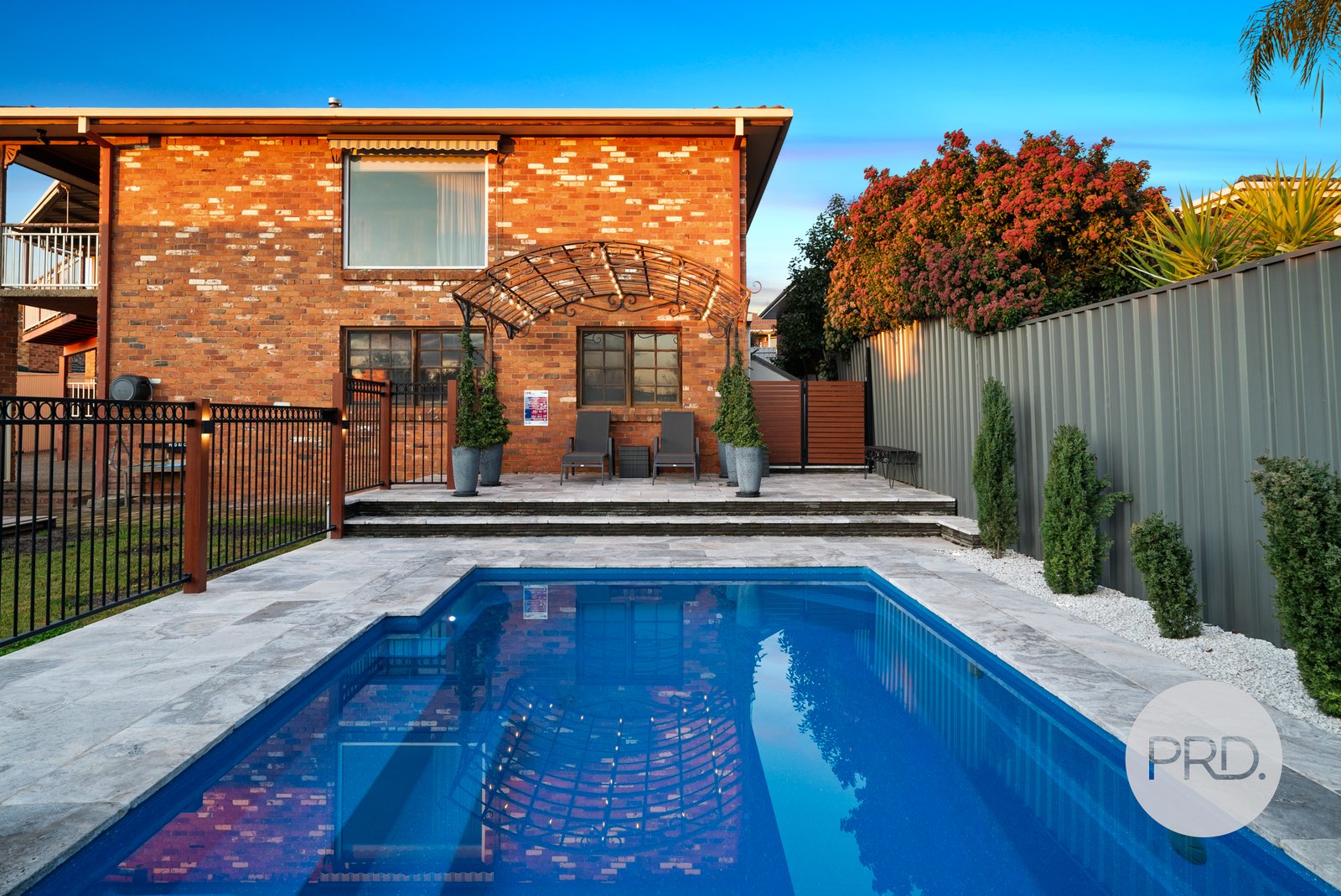 20 Amsterdam Crescent TOLLAND 19