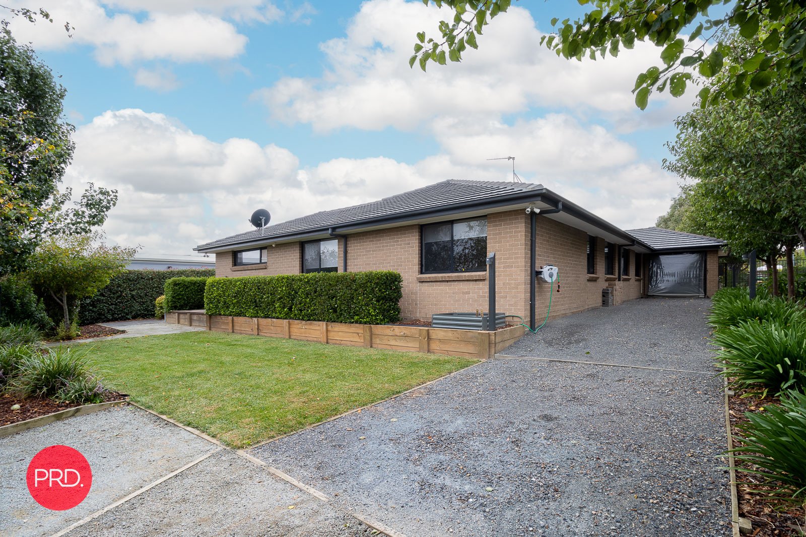 20 Angus Place BUNGENDORE 20