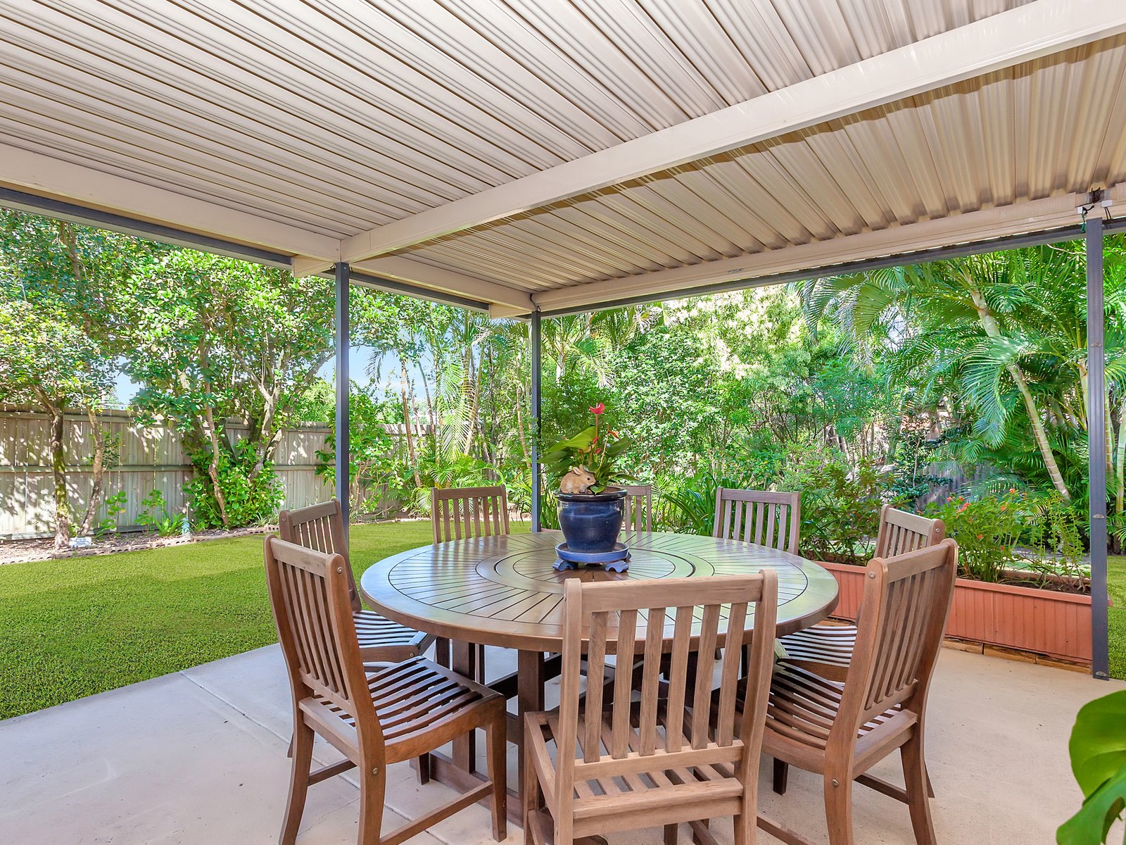 20 Ardisia Court BURLEIGH HEADS 16