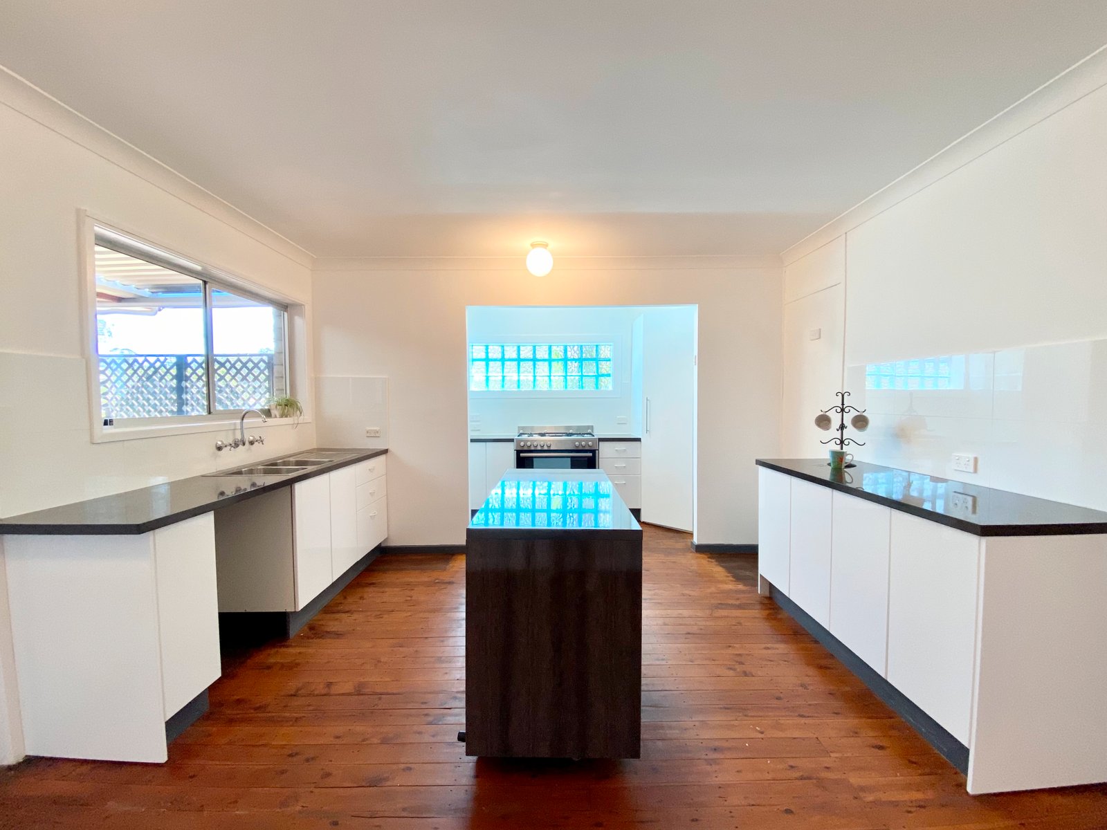 20 Armidale Avenue NELSON BAY 16