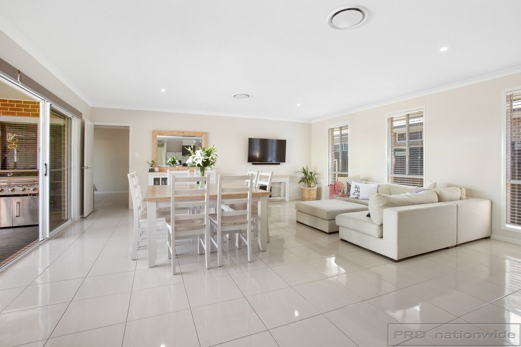 20 Arrowtail Street CHISHOLM 2