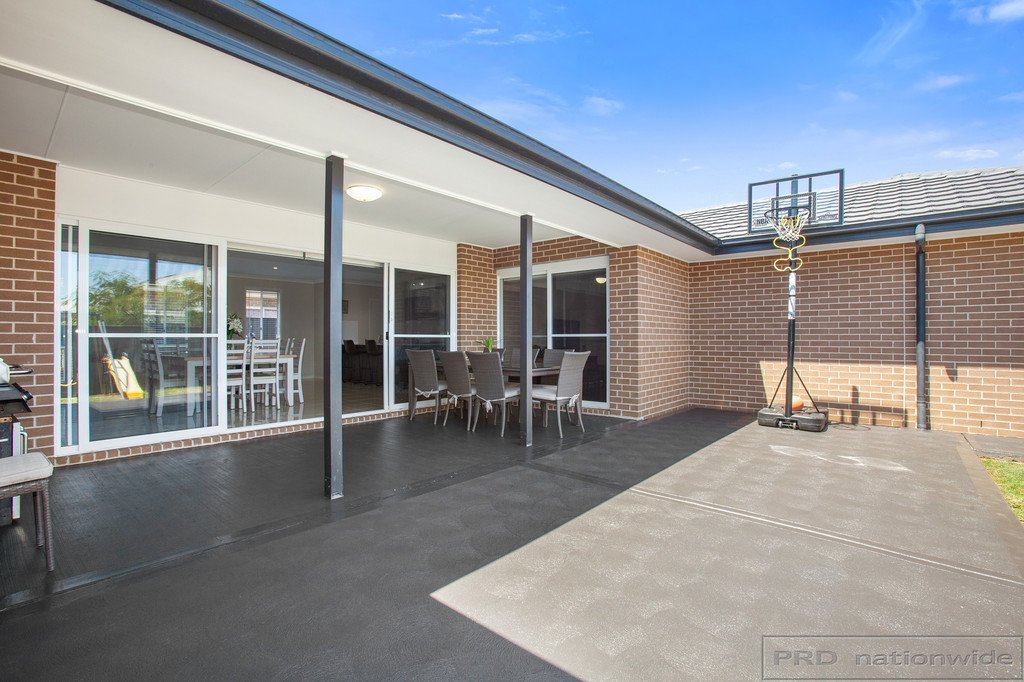 20 Arrowtail Street CHISHOLM 12
