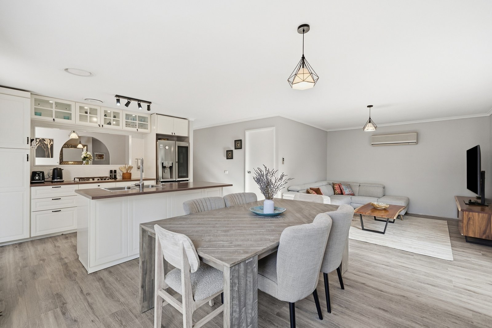 Gallery: 20 Balladonia Road