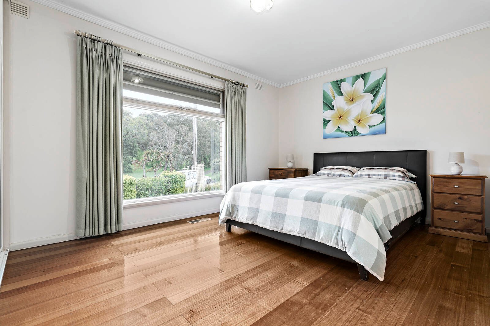 Real Estate and Property in 20 Barbara Street, Doncaster East, VIC