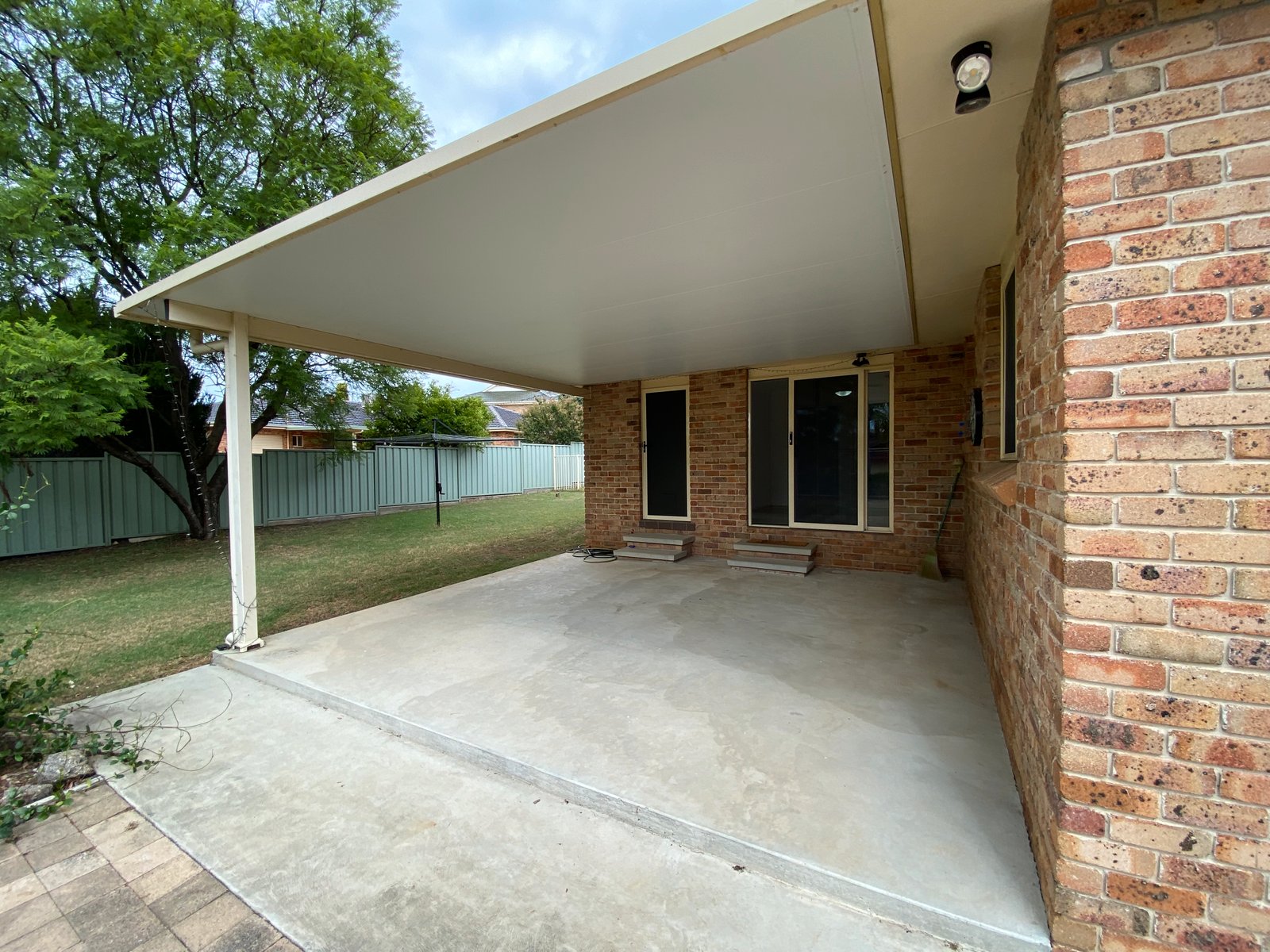 20 Baringa Place TAMWORTH 8