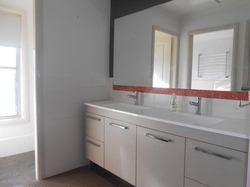 20 Barrington Drive TAMWORTH 4