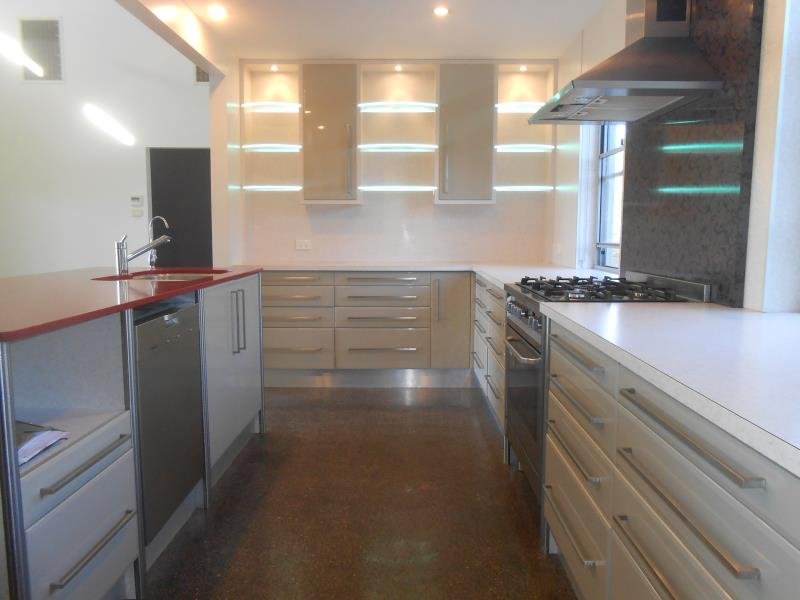 20 Barrington Drive TAMWORTH 5