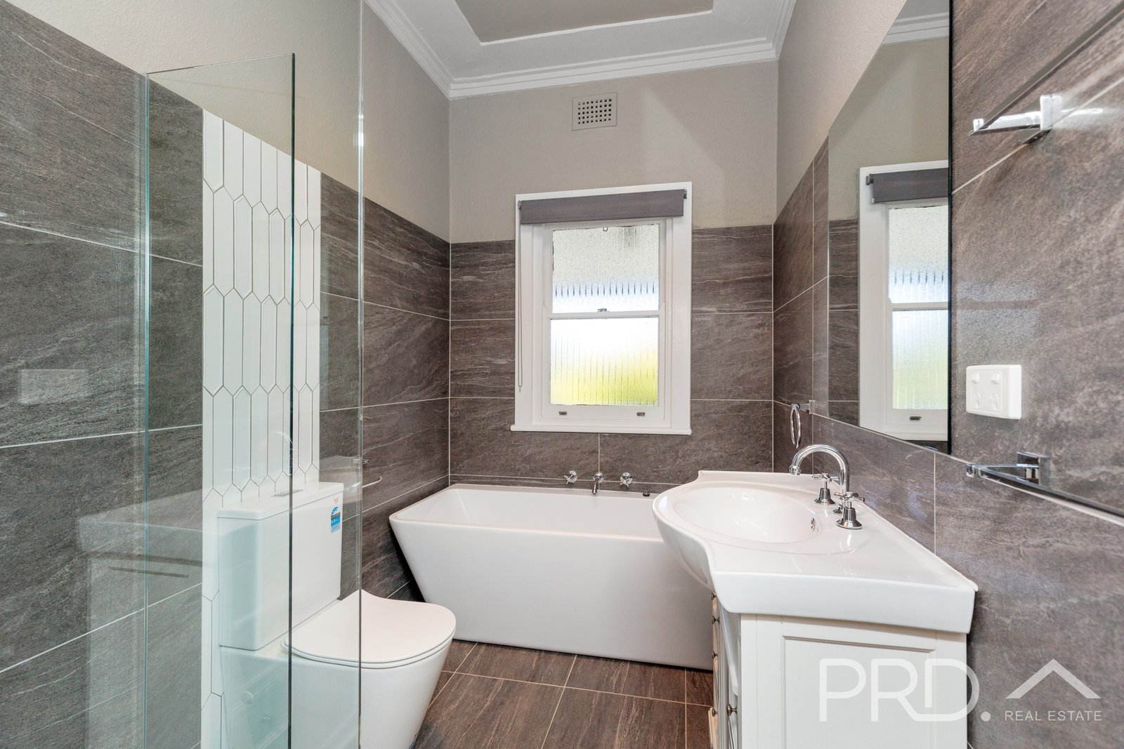 20 Bartoman Street BATLOW 10