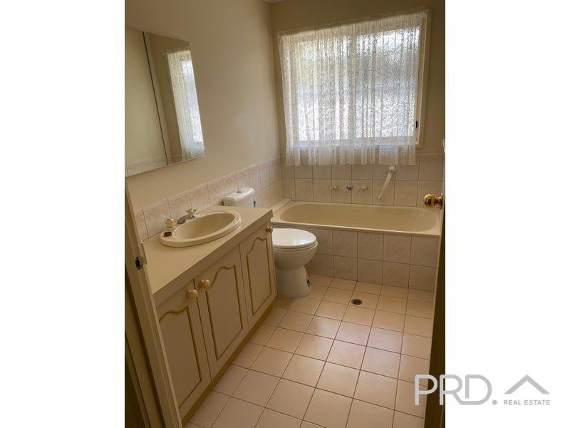 20 Batey Crescent MILDURA 5