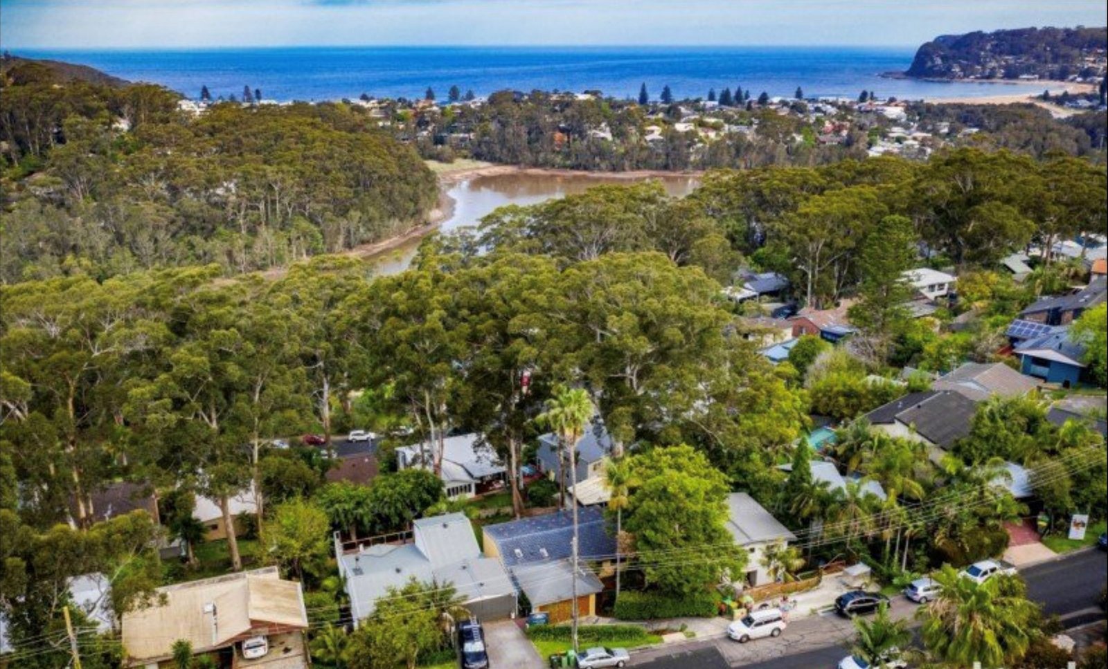 20 Parade, NORTH AVOCA NSW 2260