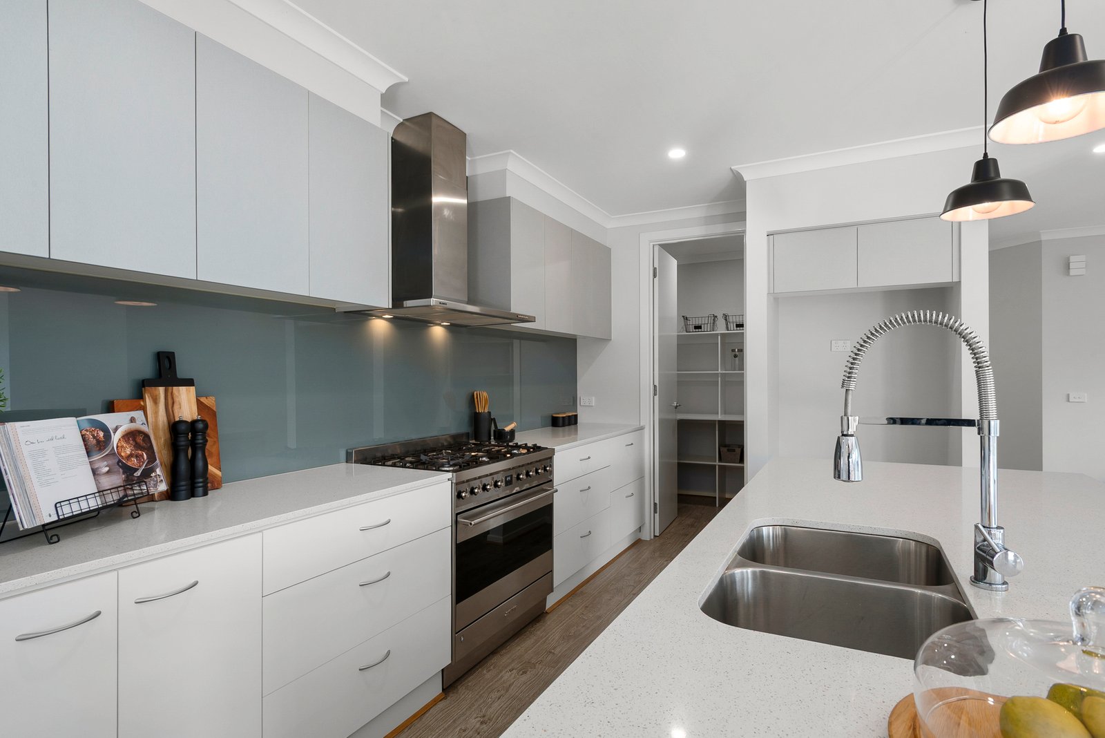 Real Estate and Property in 20 Beaumont Place, Woodend, VIC