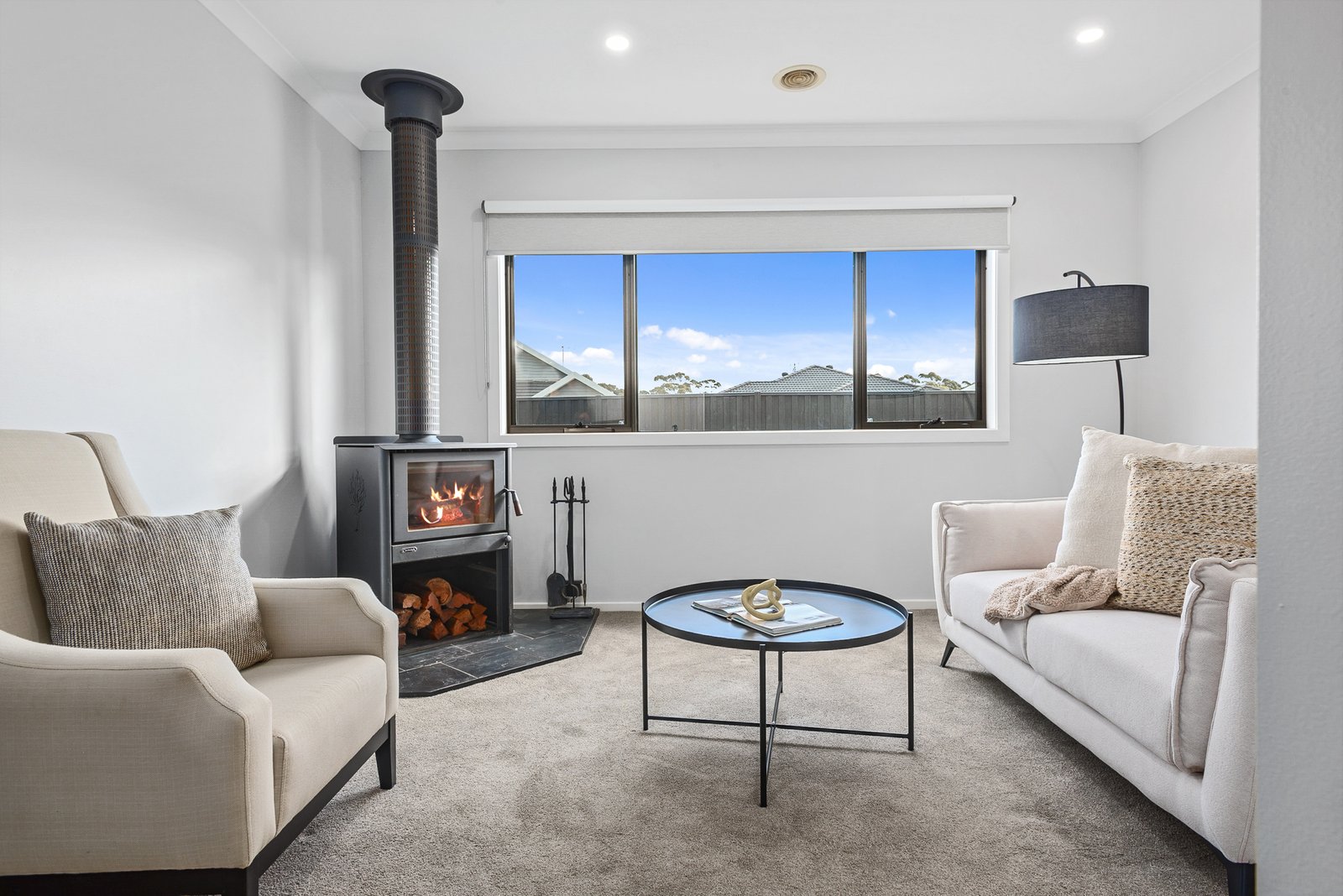 Real Estate and Property in 20 Beaumont Place, Woodend, VIC