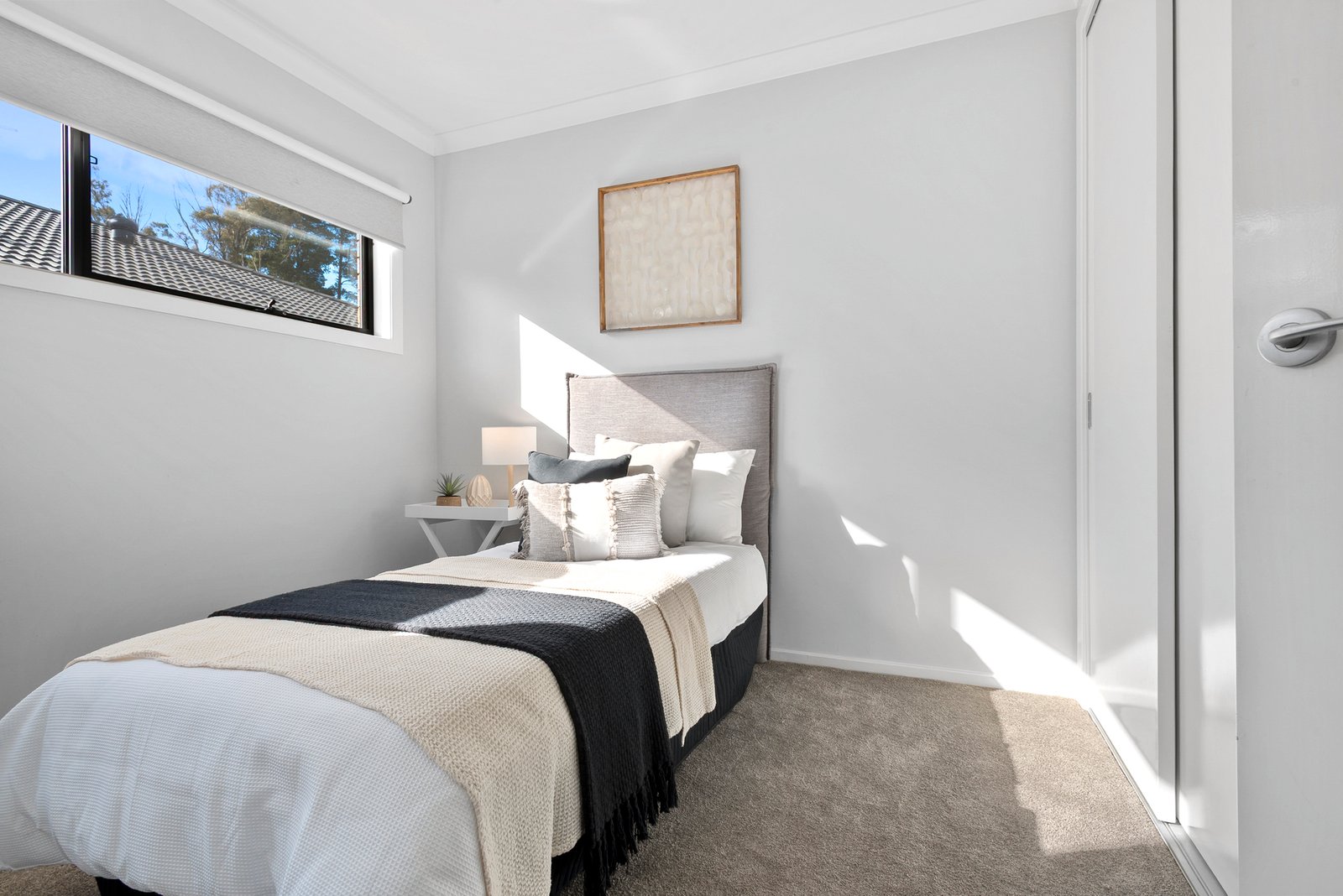 Real Estate and Property in 20 Beaumont Place, Woodend, VIC