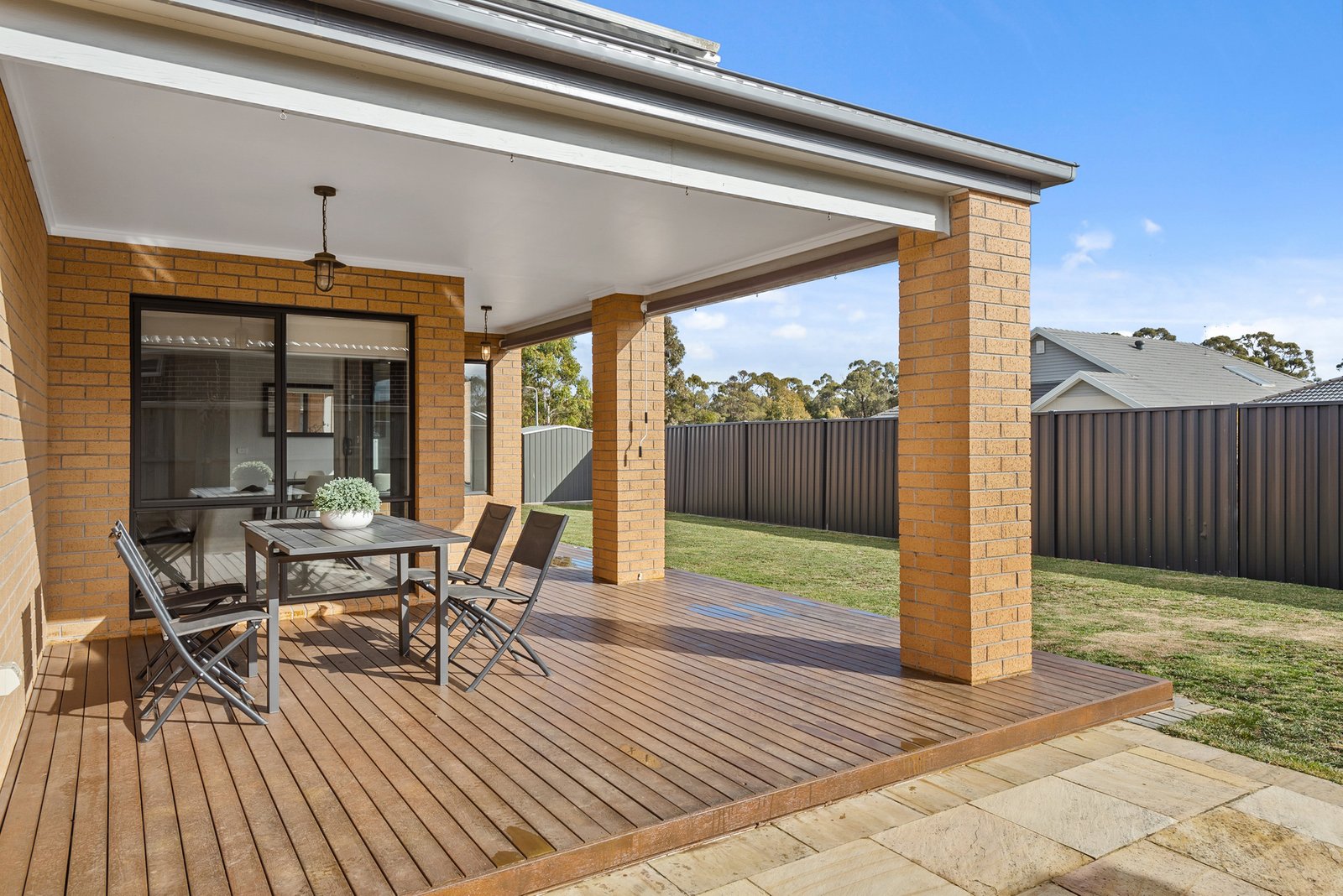 Real Estate and Property in 20 Beaumont Place, Woodend, VIC