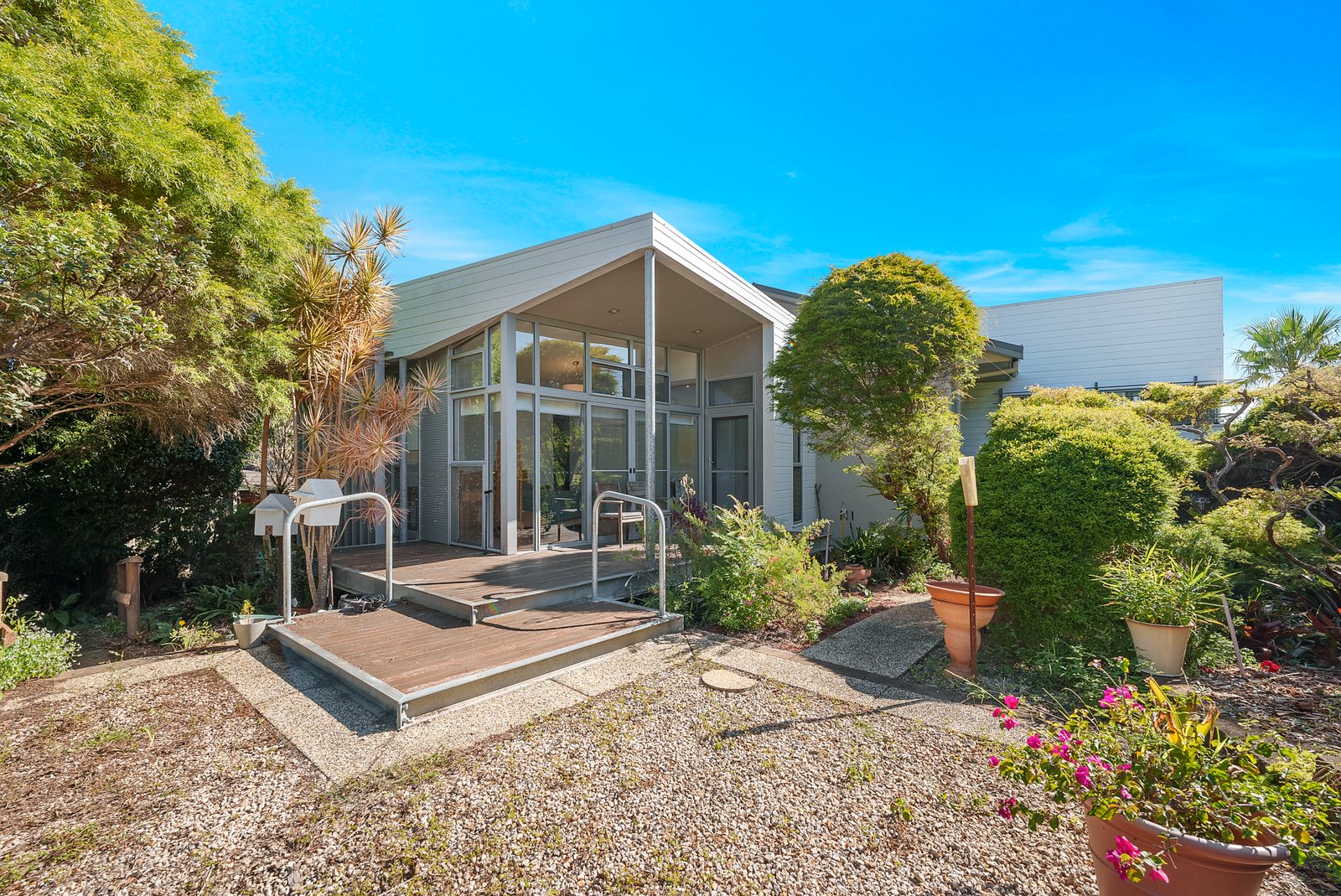 20 Bergalia Crescent CAMDEN HEAD 17