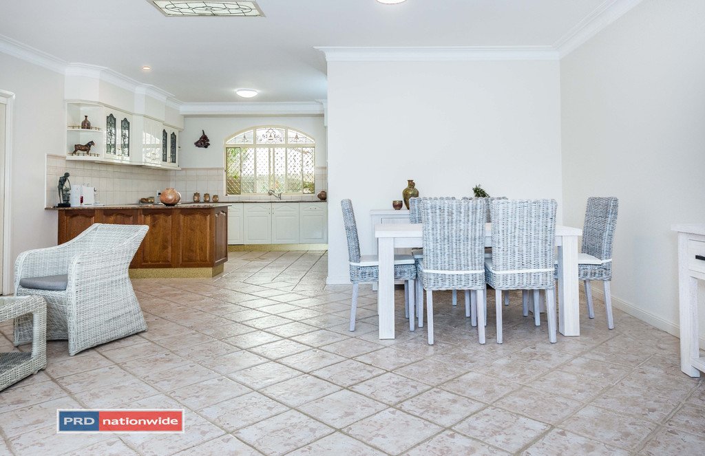 20 Bonito Street CORLETTE 10