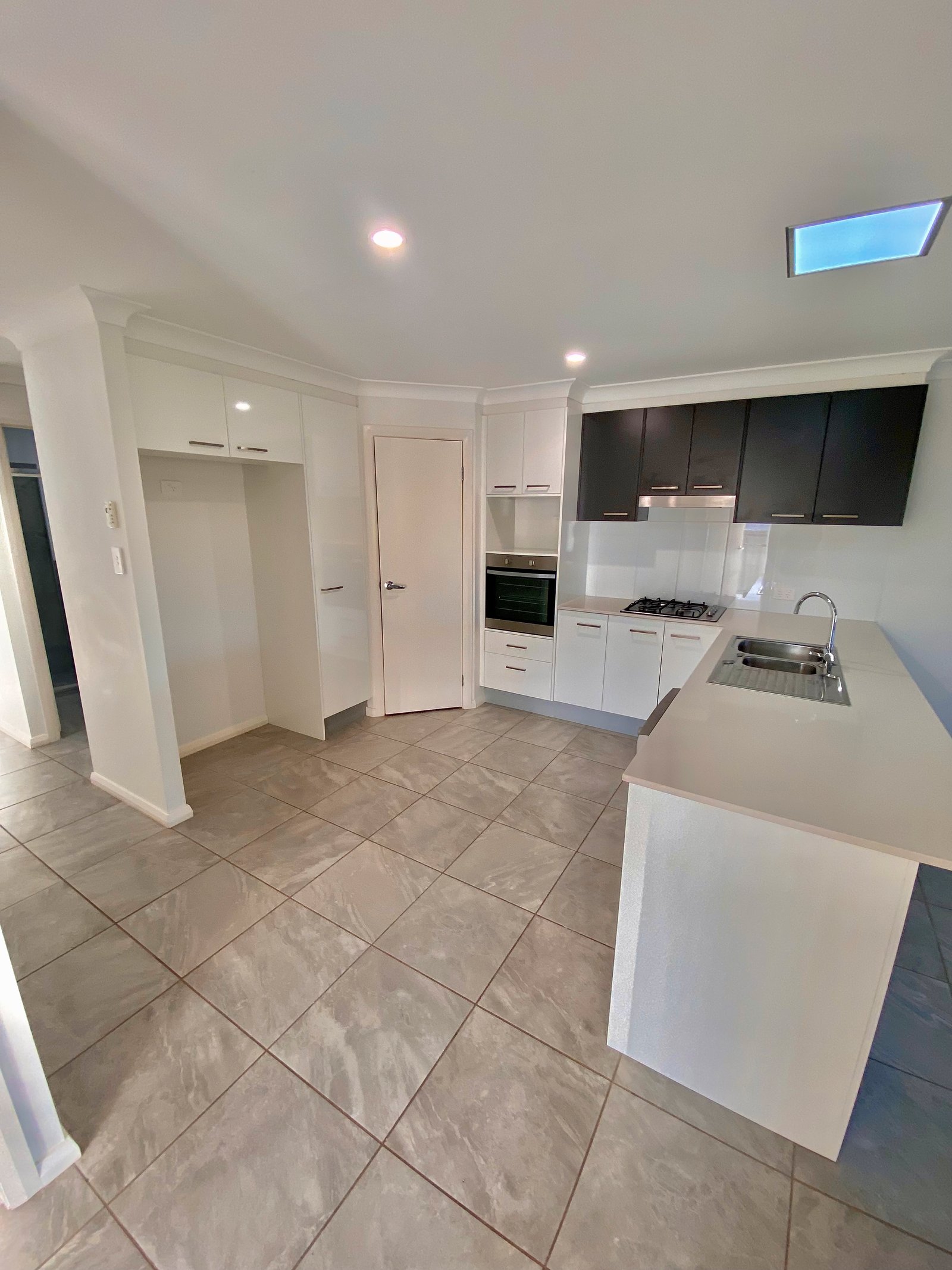 20 Borrowdale Close TAMWORTH 11