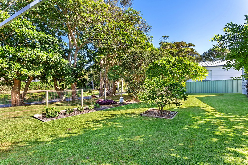 20 Boulder Bay Road FINGAL BAY 24