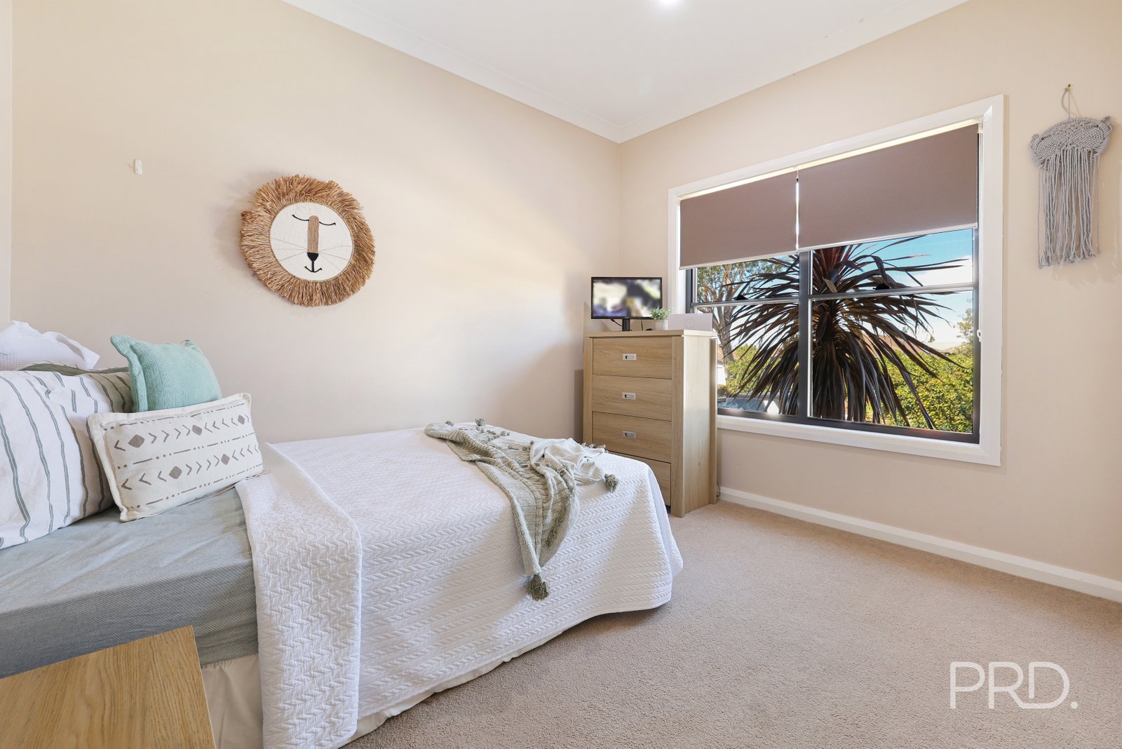 20 Boulevard Place TAMWORTH 8