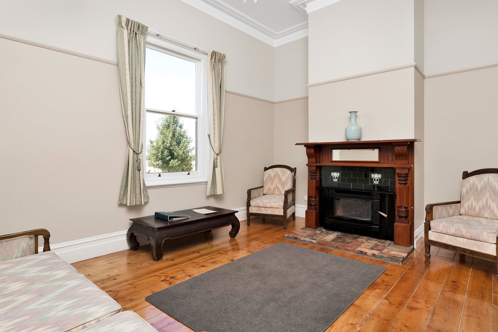 20 Bowers Lane ELAINE 8