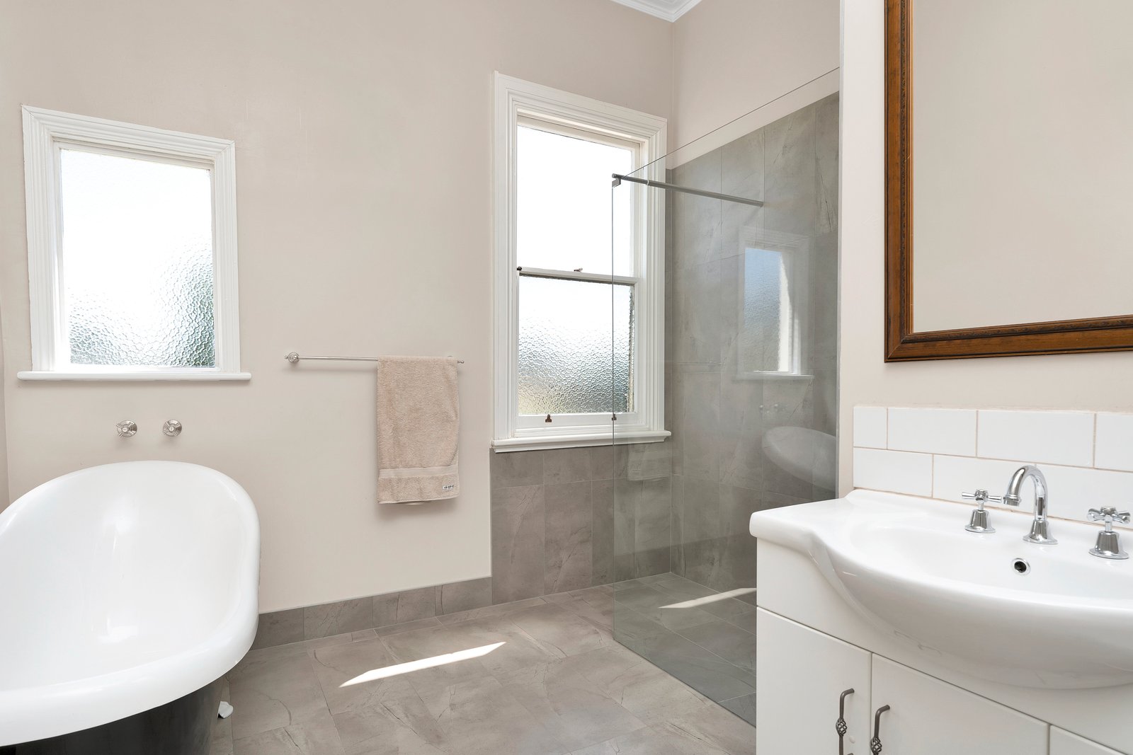 20 Bowers Lane ELAINE 13