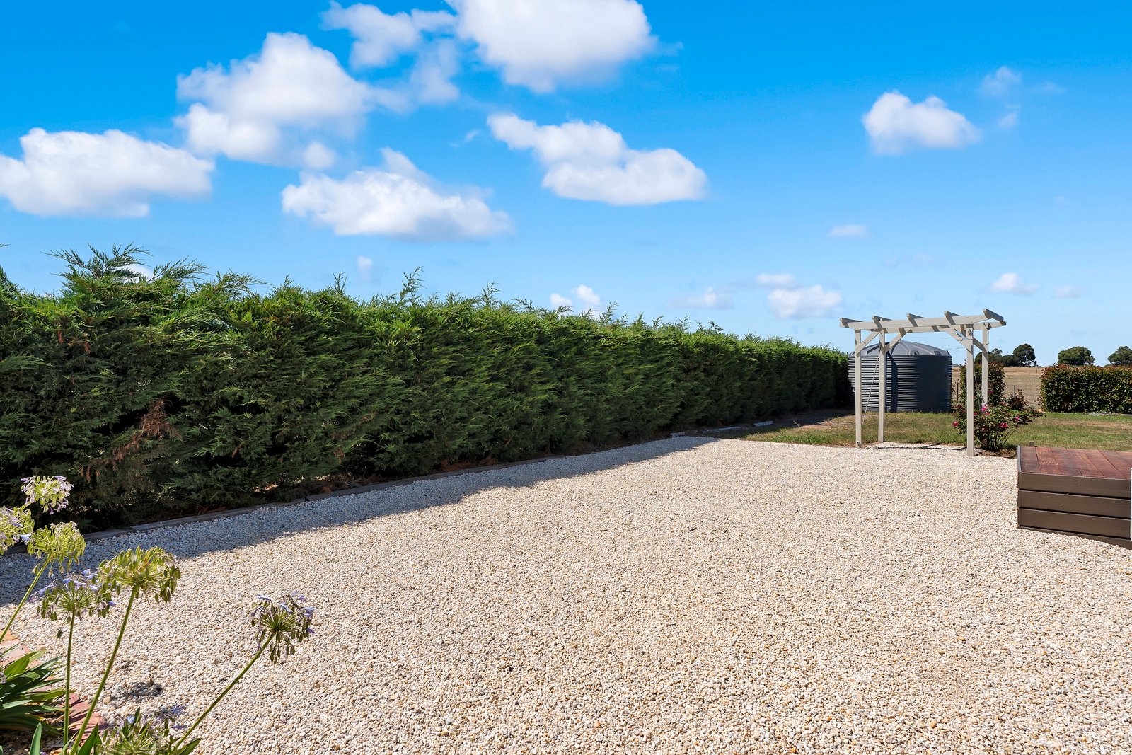 20 Bowers Lane ELAINE 15