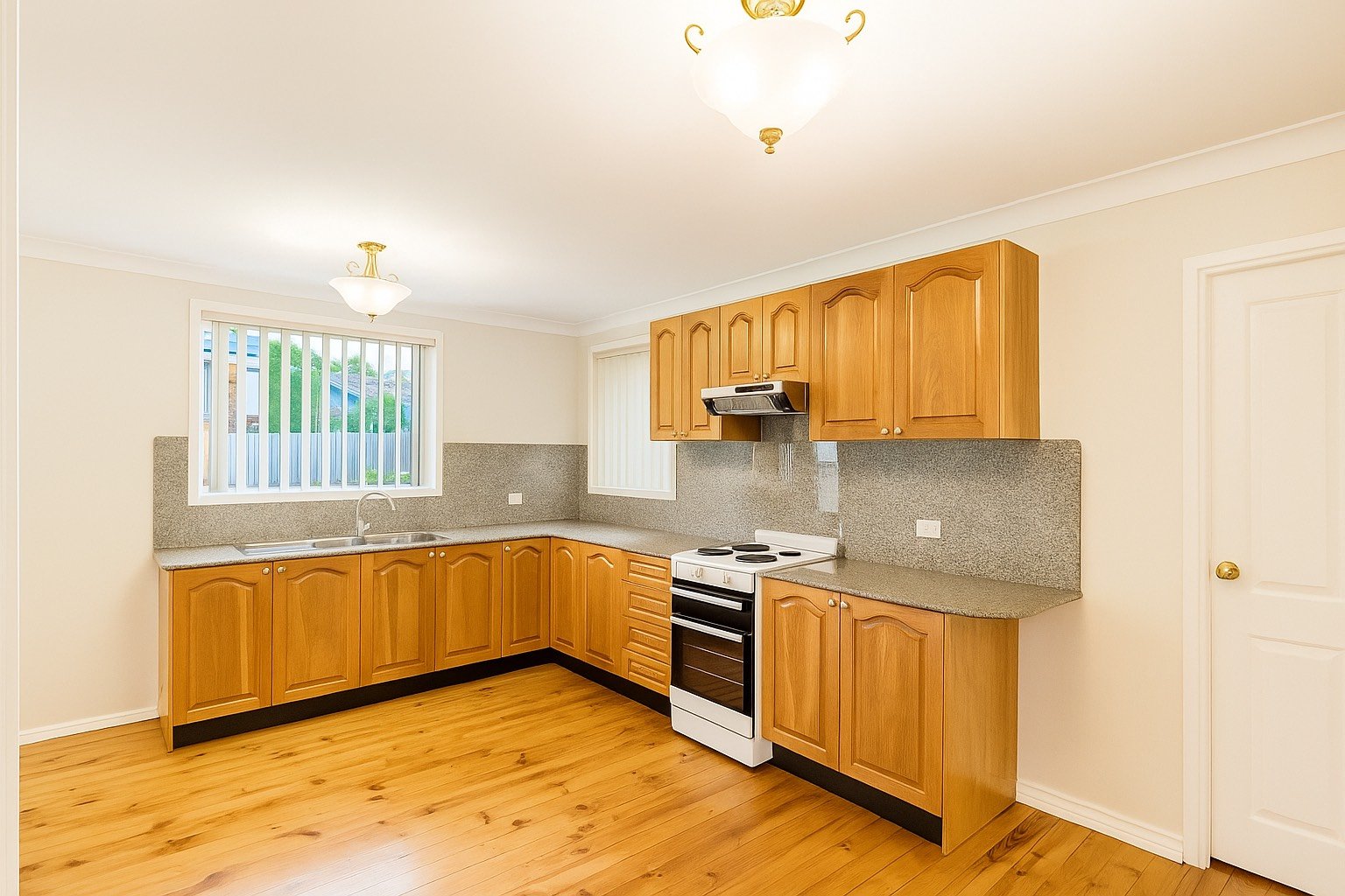 20 Brisbane Avenue LURNEA 3