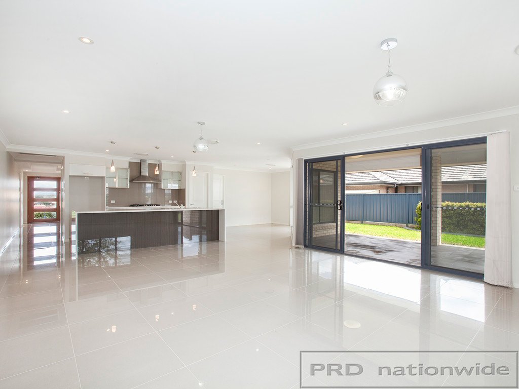 20 Brittany Avenue RUTHERFORD 6