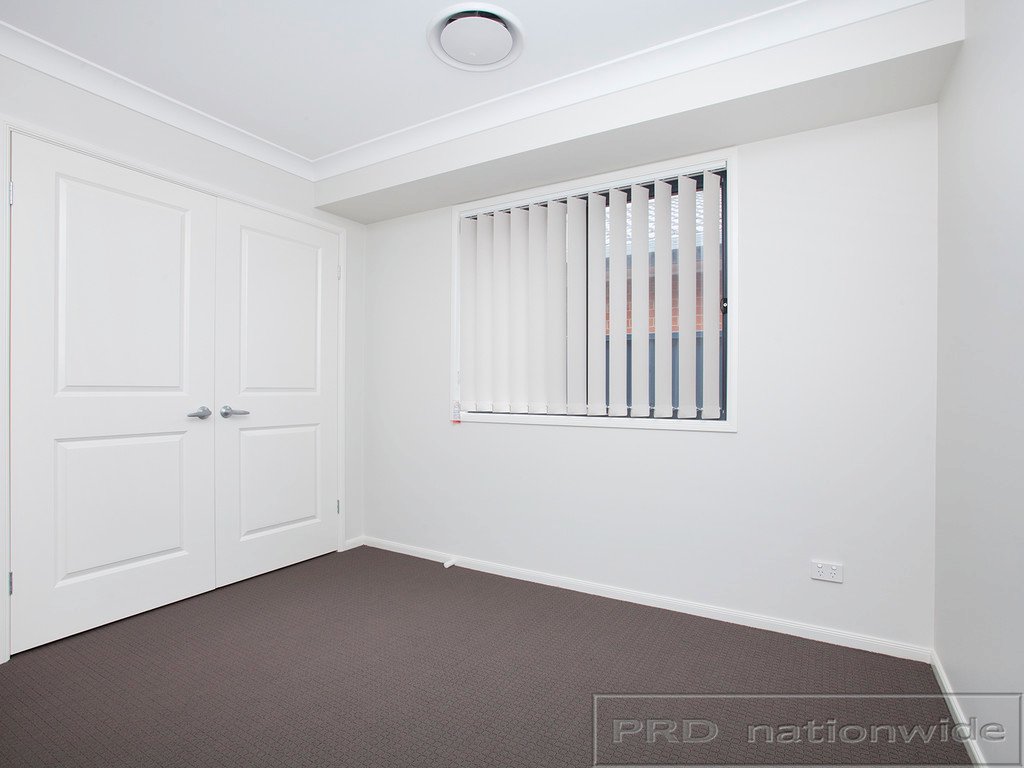 20 Brittany Avenue RUTHERFORD 12