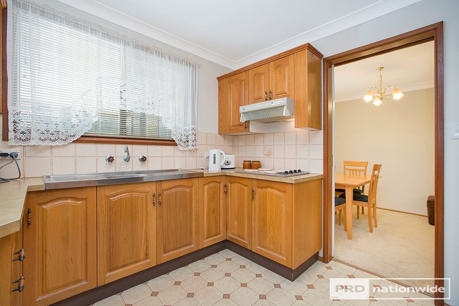 20 Brolga Way TAMWORTH 7