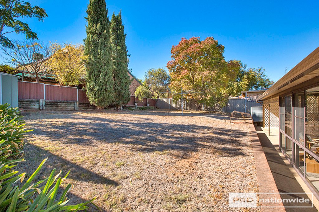 20 Brolga Way TAMWORTH 20