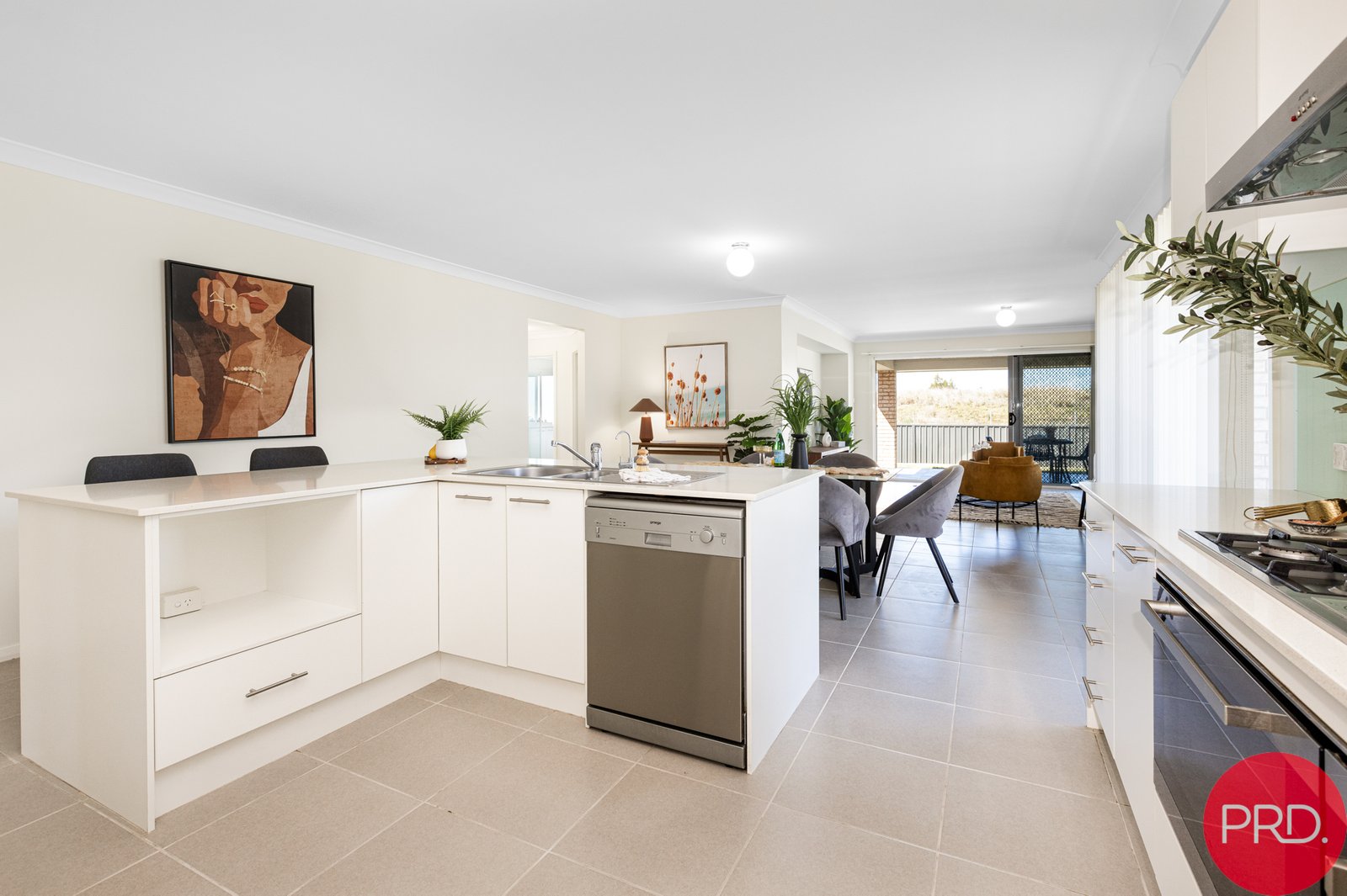 20 Cagney Road RUTHERFORD 5