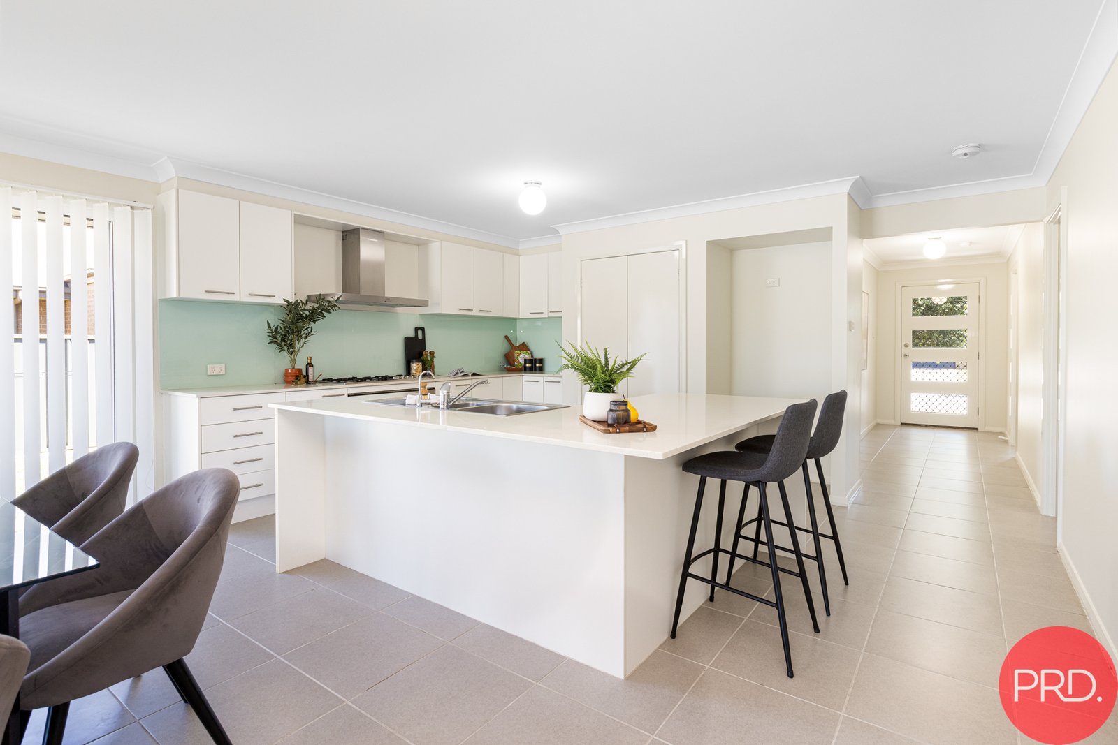 20 Cagney Road RUTHERFORD 7