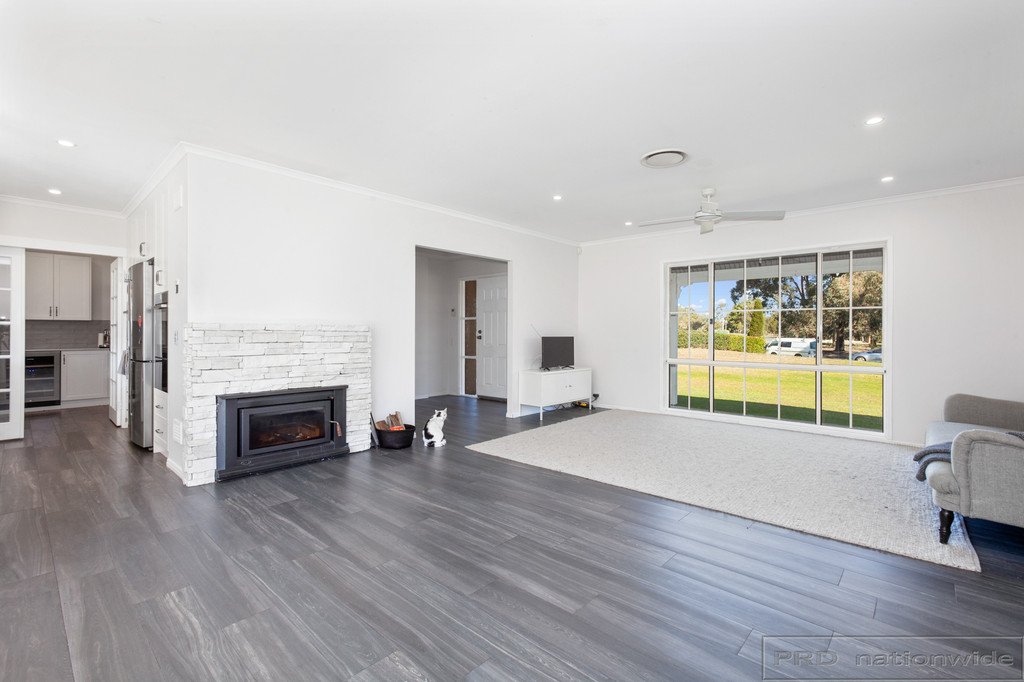 20 Cahill Close BLACK HILL 4