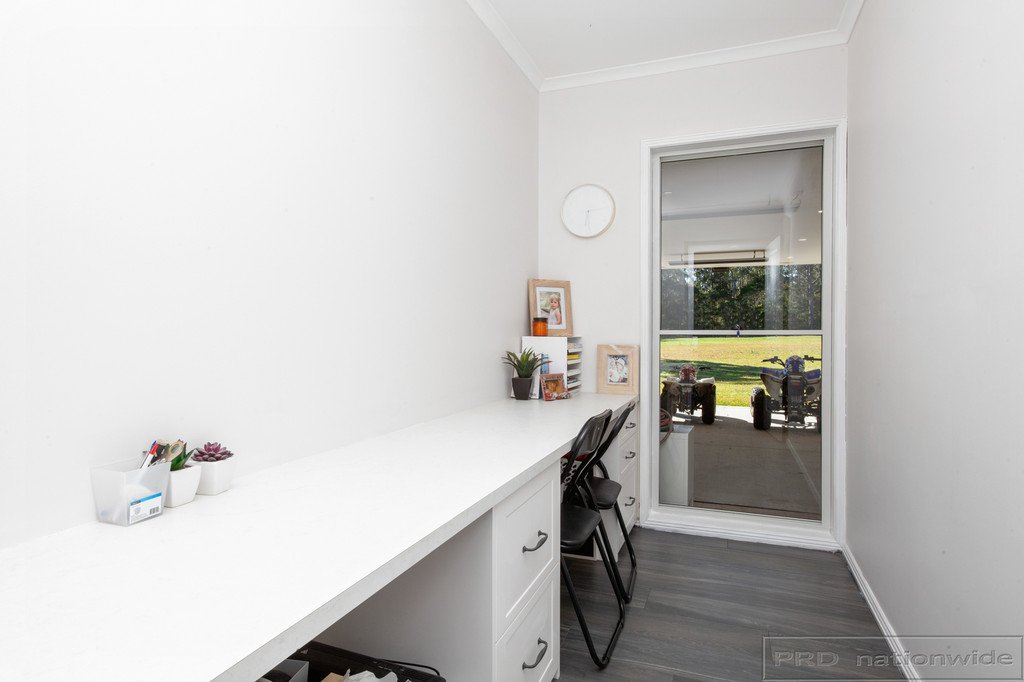 20 Cahill Close BLACK HILL 20