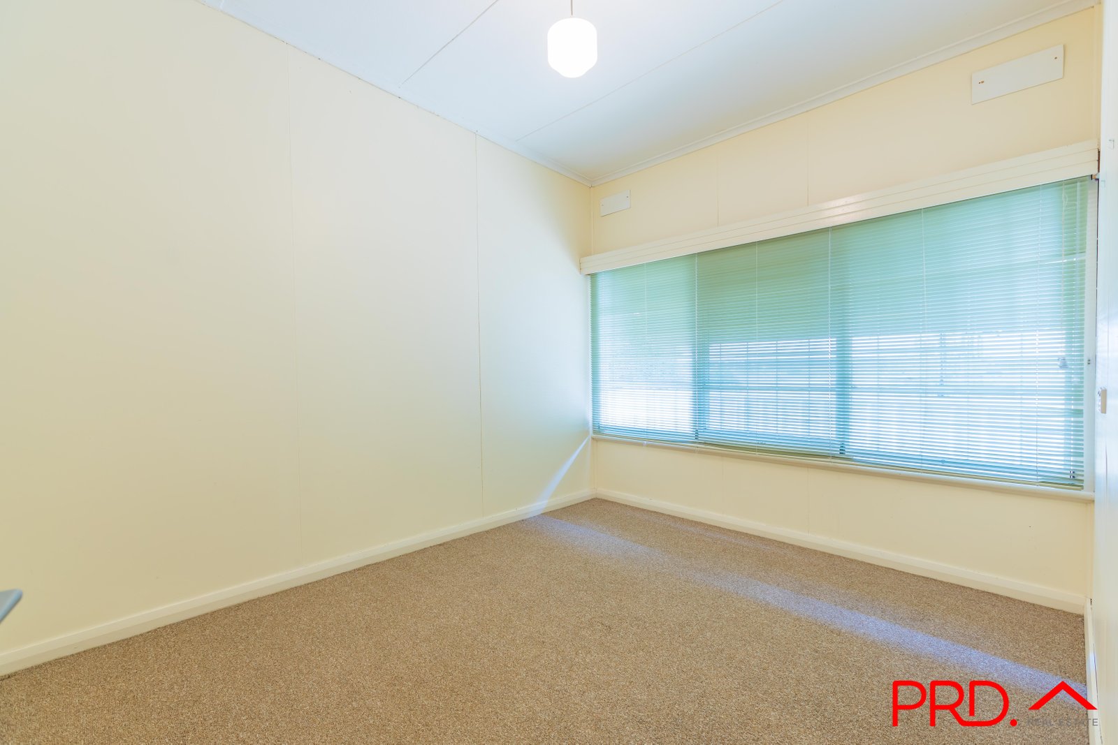 20 Cambridge Street TAMWORTH 11