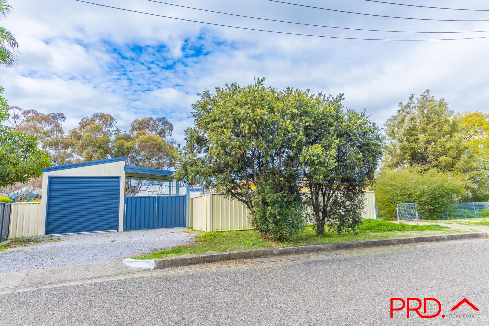 20 Cambridge Street TAMWORTH 19