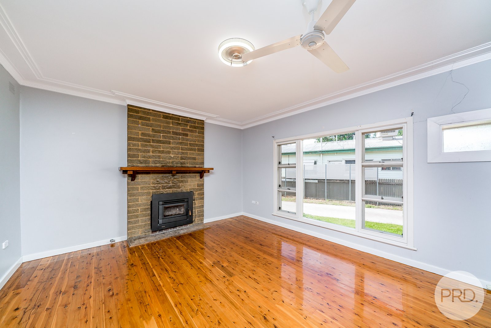 20 Campbell Place WAGGA WAGGA 5