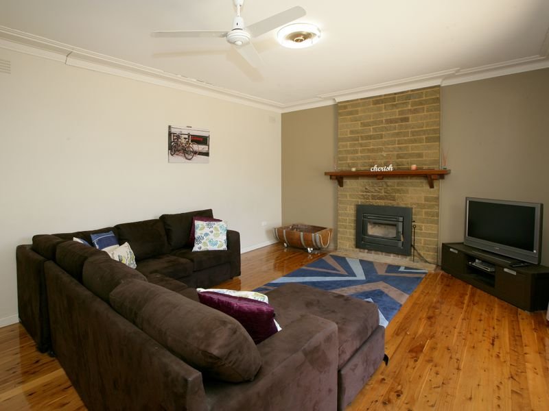 20 Campbell Place WAGGA WAGGA 5