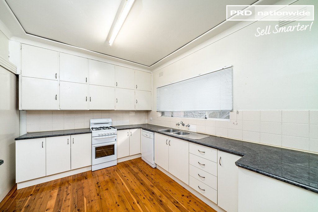 20 Campbell Place WAGGA WAGGA 3