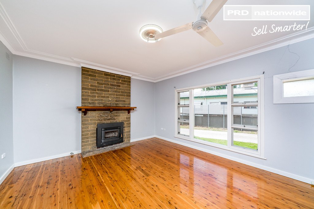 20 Campbell Place WAGGA WAGGA 5