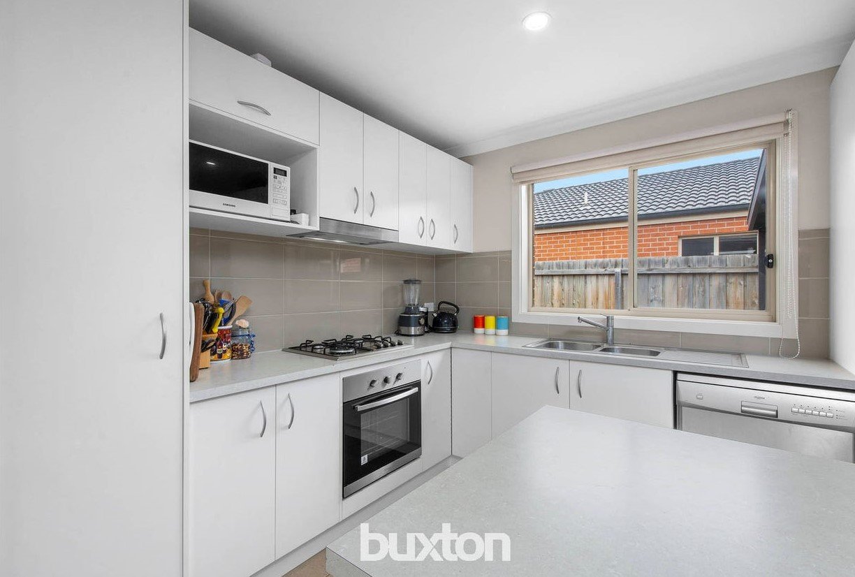 Gallery: 20 Carlina Court